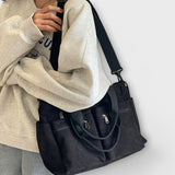 Leonor™ - Mala Tote Funcional em Veludo Cotelê