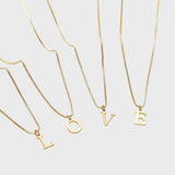 Carmelita™ - Colar com iniciais do nome