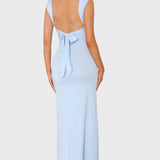 Clara™ - Vestido elegante e intemporal com fenda