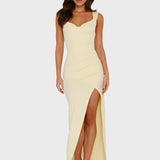 Clara™ - Vestido elegante e intemporal com fenda