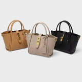 Matilde™ - Mini Tote com Acabamento Pebbled