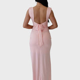 Clara™ - Vestido elegante e intemporal com fenda
