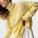 Larissa™ - Camisola em Malha Oversize de Gola Alta