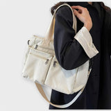 Leonor™ - Mala Tote Funcional em Veludo Cotelê