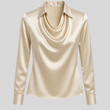 Diana™ - Blusa com brilho luxuoso e decote dobrado